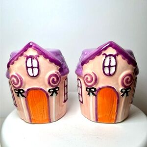 Halloween Pink & Purple Haunted House Salt & Pepper Shakers Gingerbread Style